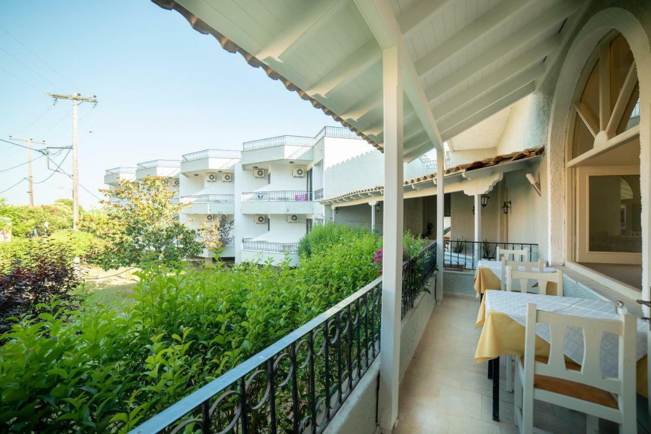 Hotel Alkionis Moraitika Exterior foto